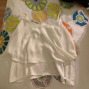Olivaceous white top